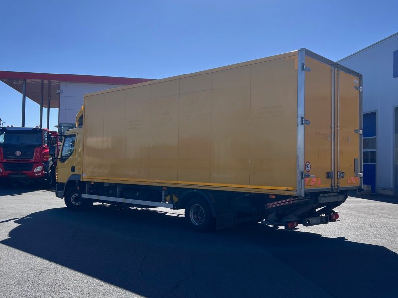 DAF DAF LF 230 FA 12t. *Nástavba skříň; zadní čelo; spaní