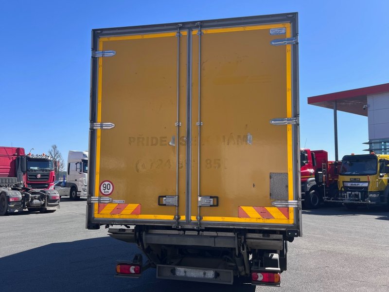 DAF DAF LF 230 FA 12t. *Nástavba skříň; zadní čelo; spaní