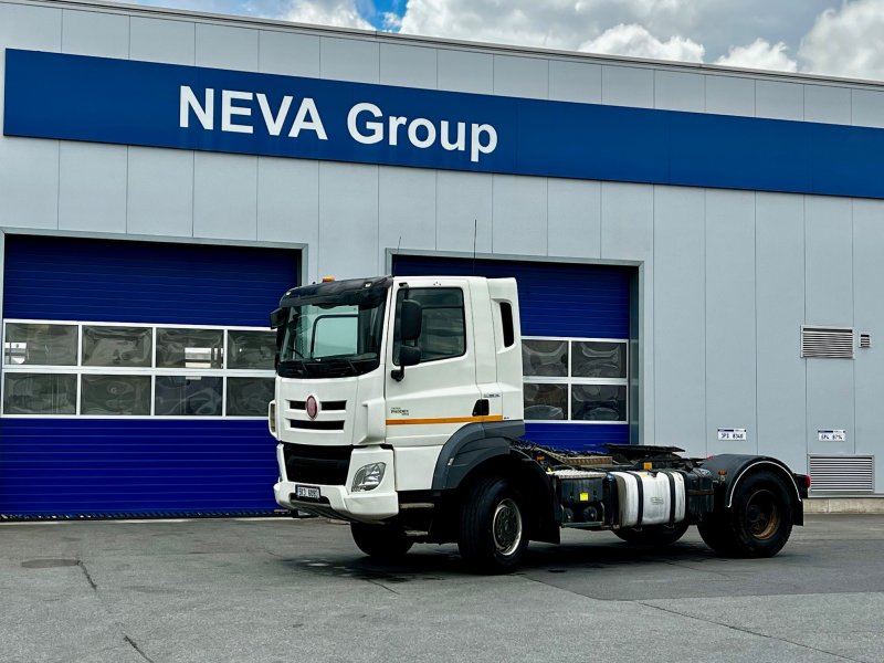 DAF TATRA TAHAČ 4x4 T 158/III. - 8P6N23 + návěs PANAV vana