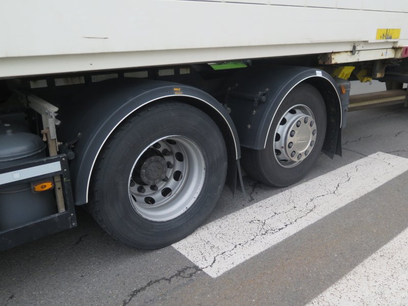 DAF DAF XF 480 SSC FAR 6x2 NOSIČ KONTEJNERŮ BDF + PŘÍVĚS BDF