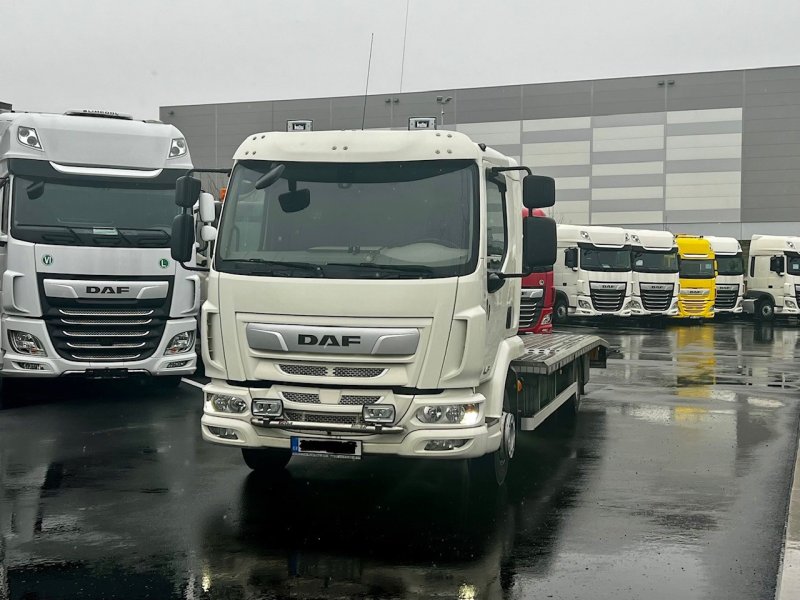 DAF DAF LF 230 FA *Odtahové vozidlo + Přívěs
