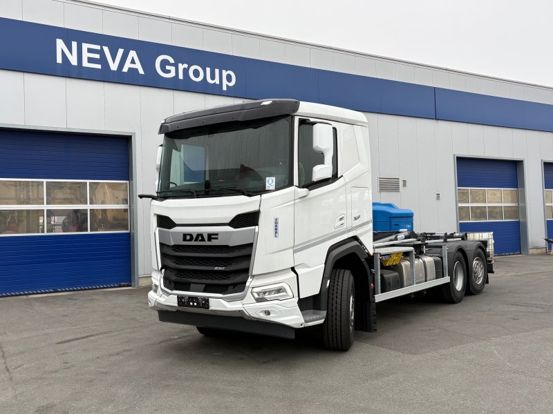 DAF XF 530 FAN 6x2 FORNAL