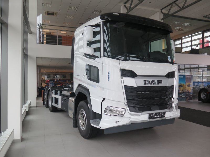 DAF XF 530 FAN 6x2 FORNAL