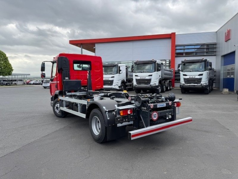 DAF XB 230 FA 4x2 12t. FORNAL