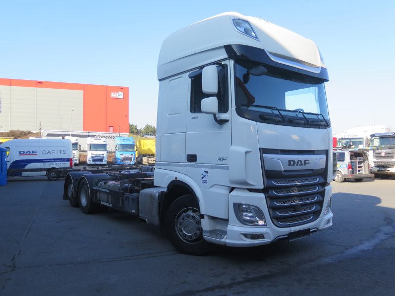 DAF XF 480 SSC FAR 6x2 NOSIČ KONTEJNERŮ BDF + PŘÍVĚS BDF