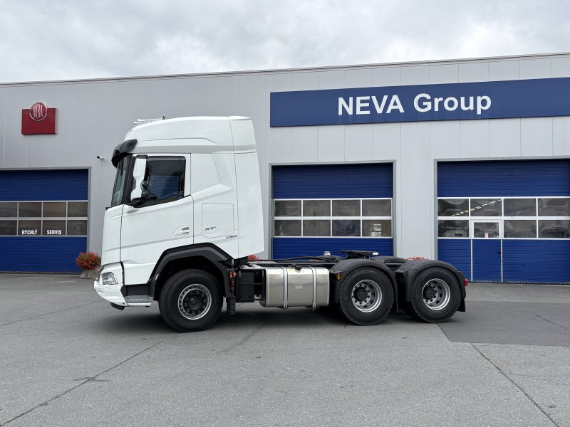 DAF XF 530 FTT 6X4