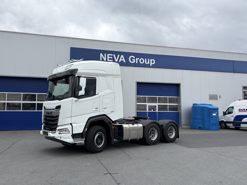 DAF XF 530 FTT 6X4