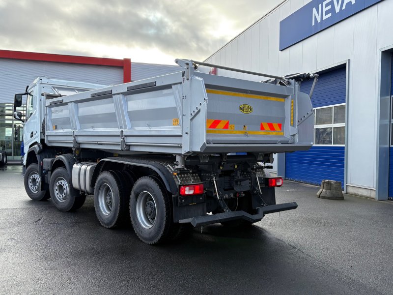 DAF XFC 480 FAD 8X4 RIGID