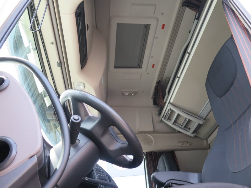 DAF XF 480 SSC STD WHITE KNIFE