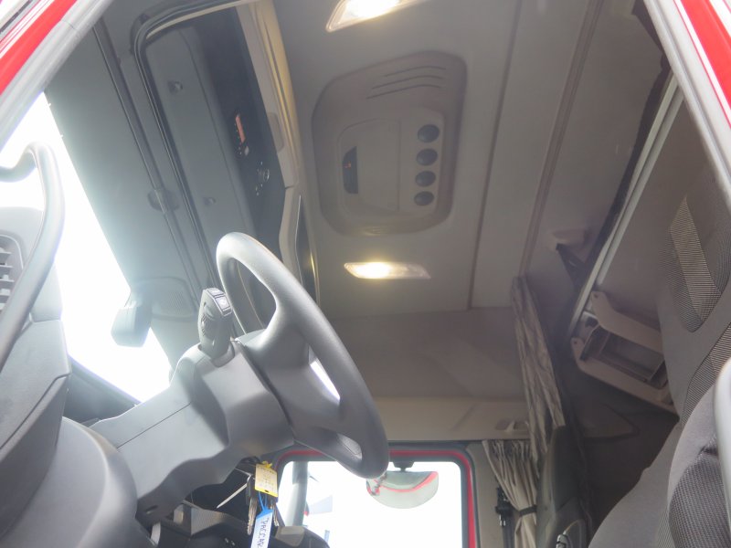DAF XG 480 FT STD RED DRAGON