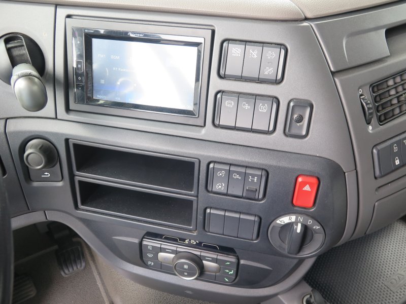 DAF XF 480 SSC LOWD - MEGA GREEN BEETLE