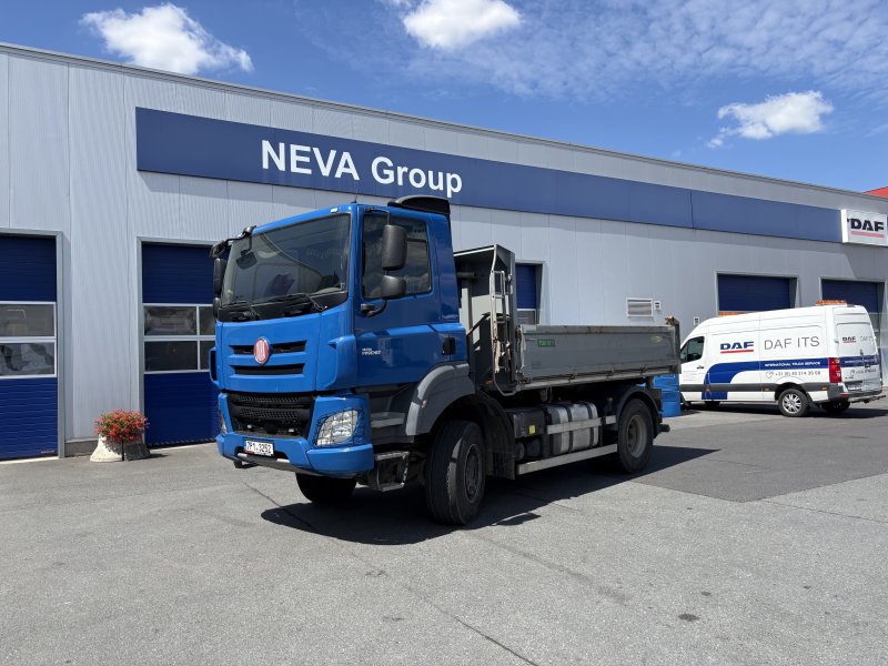 TATRA Phoenix T158 R23