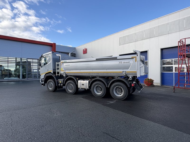 TATRA PHOENIX 8x8 86R44P23