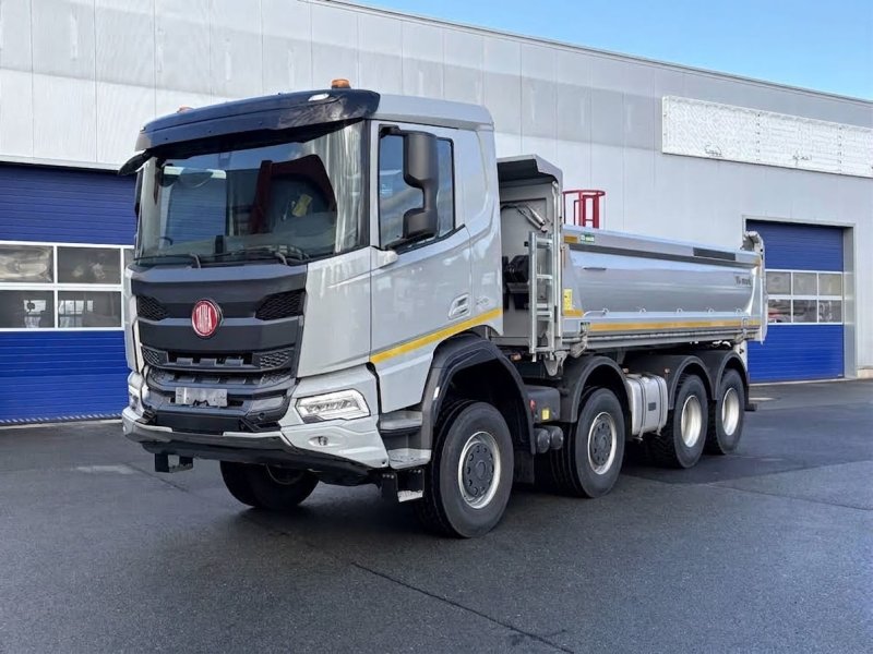 TATRA PHOENIX 8x8 86R44P23