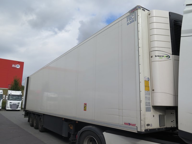 ANDERE NÁVĚS SCHMITZ CARGOBULL SCB°S3 MRAZÁK CARRIER VECTOR 1550