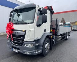 DAF XB  310 FA 19t. *Valníková nástavba; hydraulická ruka 